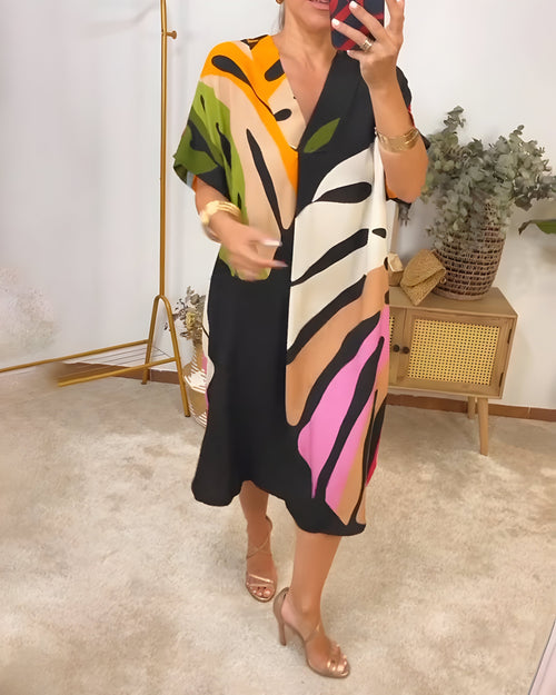 Ailsa – Lässiges Kleid Mit Buntem Blatt Muster